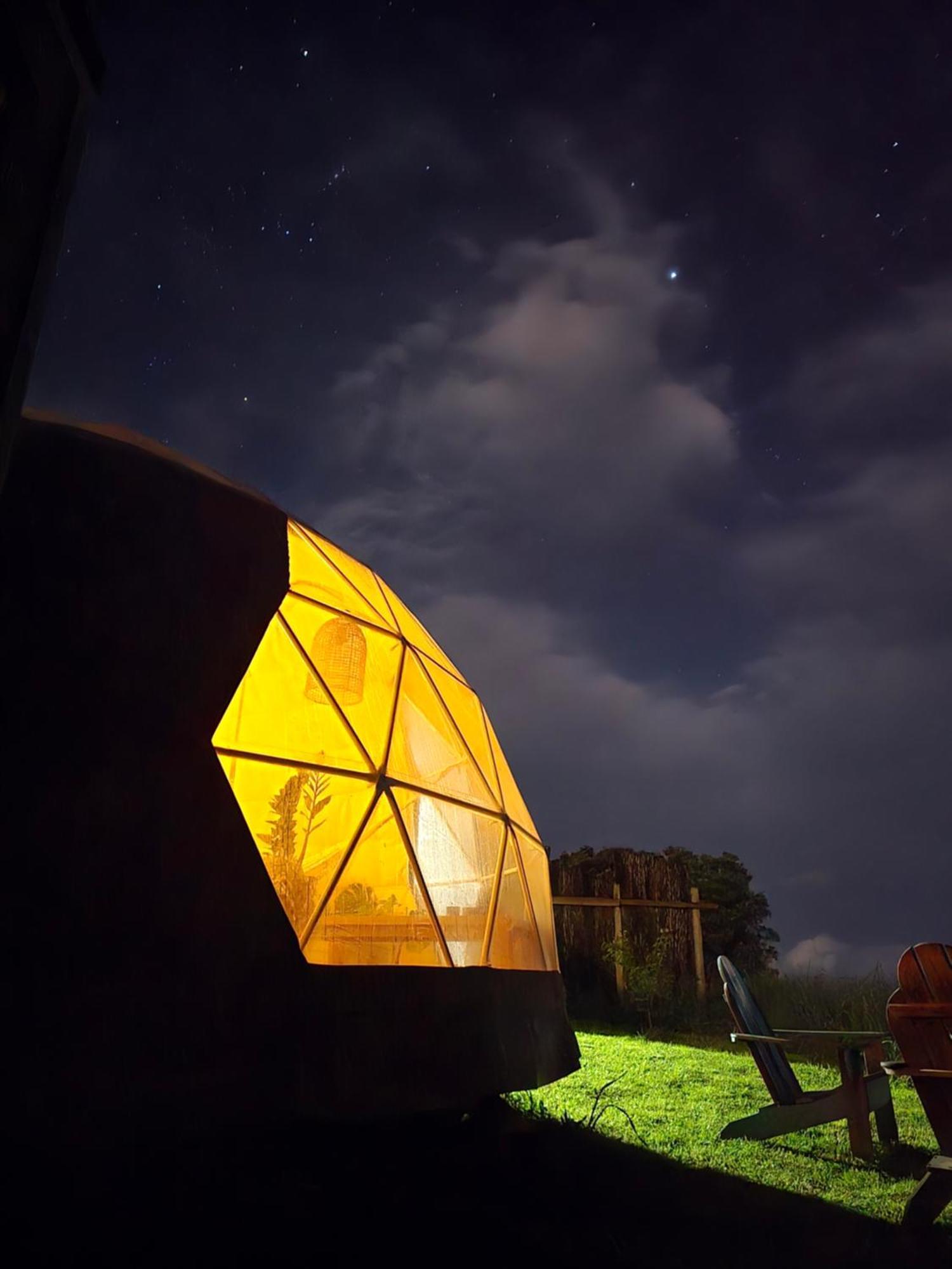 Отель 1 Waipu Off-Grid Eco Seaview Geodesic Glamping Dome Экстерьер фото